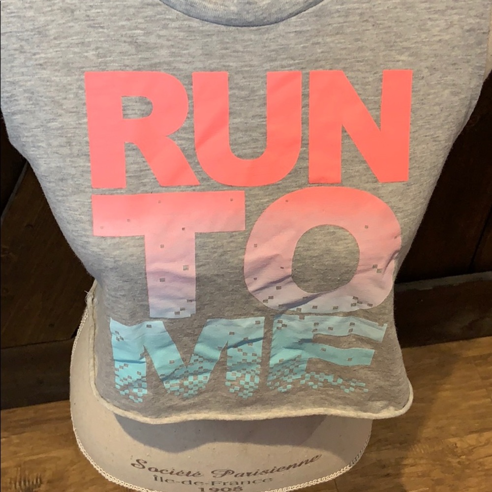 Run to me Crop top - Picture 2 of 8